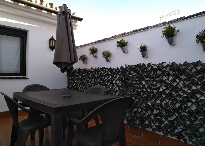 埃斯皮内尔游人公寓 * 龙达