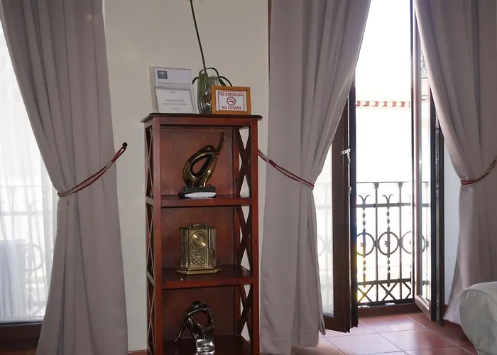 埃斯皮内尔游人公寓 *